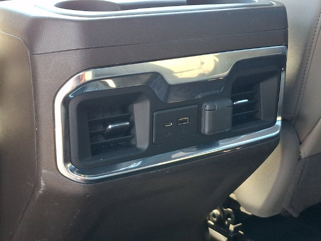 Used 2022 Chevrolet Silverado 1500 LTZ w/ LTZ Premium Package AWD/4WD image 22