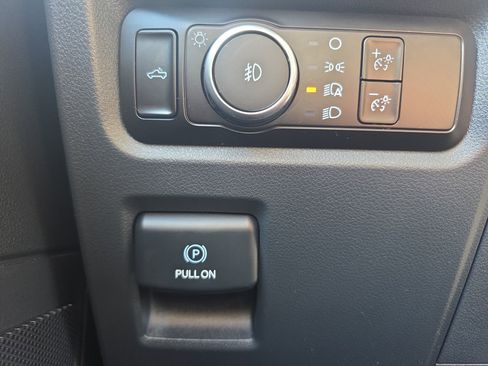 Used 2025 Ford F150 STX w/ Equipment Group 200A image 36