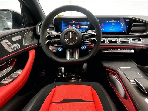 Used 2026 Mercedes-Benz GLE 53 AMG 4MATIC Coupe image 4