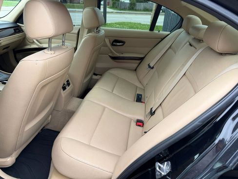 Used 2011 BMW 328i xDrive Sedan AWD/4WD image 15