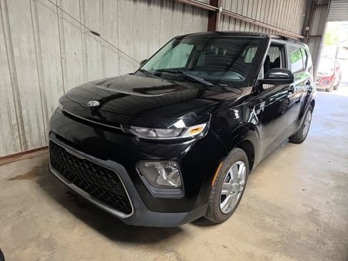 Used 2021 Kia Soul LX FWD image 1