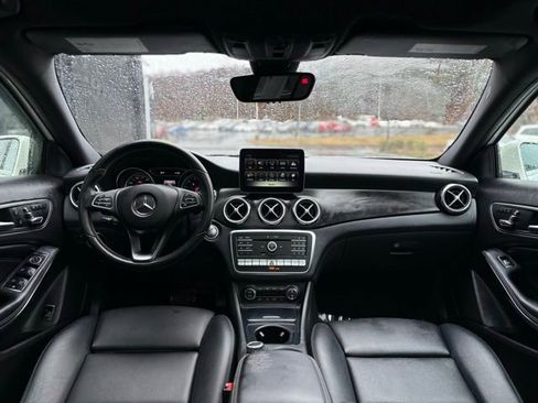 Used 2018 Mercedes-Benz GLA 250 GLA 250 image 26