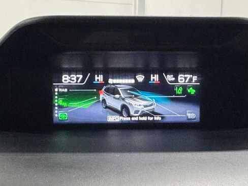 Used 2019 Subaru Forester Touring image 12