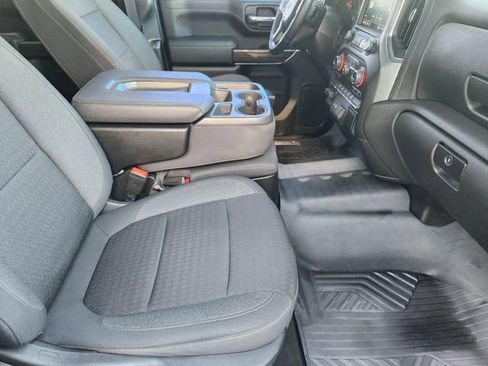 Used 2023 Chevrolet Silverado 2500 LT w/ Convenience Package image 11