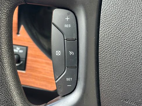 Used 2012 Chevrolet Express 2500 w/ Power Package image 58