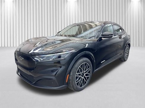 New 2025 Ford Mustang Mach-E Premium w/ Interior Protection Package AWD/4WD image 10
