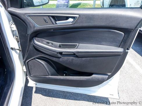 Used 2024 Ford Edge SE AWD/4WD image 25