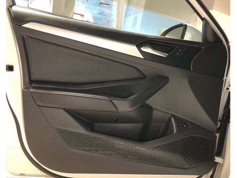 Used 2025 Volkswagen Jetta S image 17