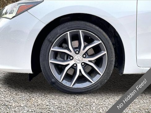 Used 2019 Acura ILX FWD image 8