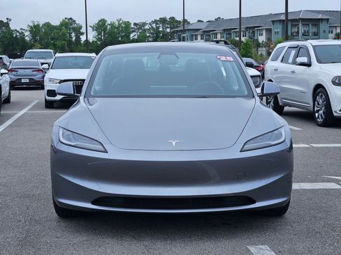 Used 2025 Tesla Model 3 Long Range AWD/4WD image 6