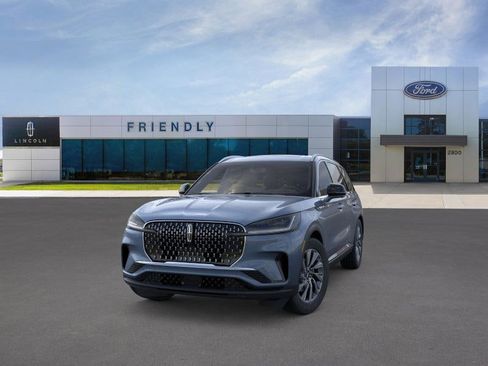 New 2026 Lincoln Aviator Premiere image 2