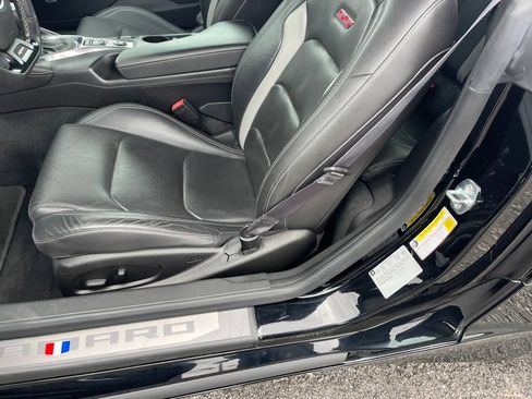 Used 2017 Chevrolet Camaro SS image 20
