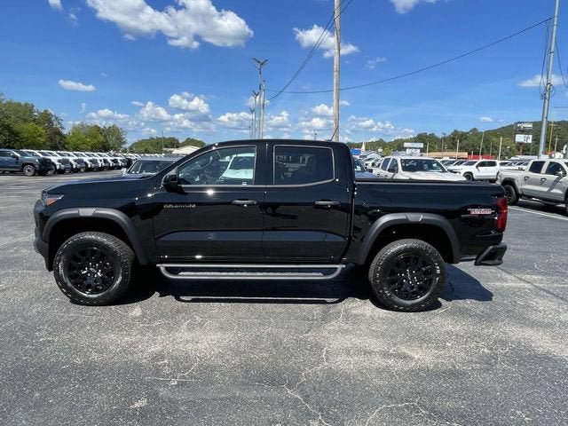 New 2026 Chevrolet Colorado Trail Boss AWD/4WD image 2