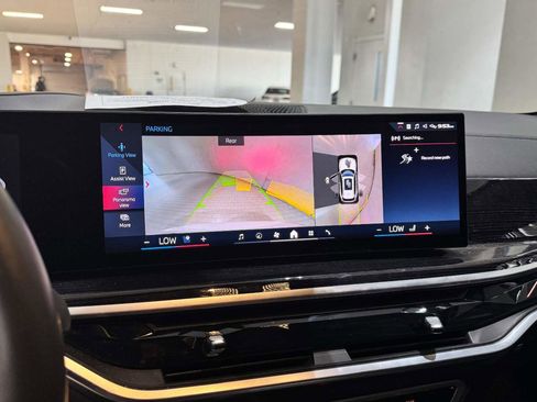 Certified 2025 BMW X5 M60i w/ Executive Package AWD/4WD image 19