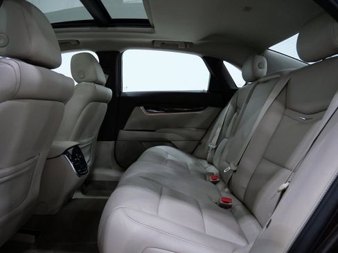 Used 2015 Cadillac XTS Premium image 23