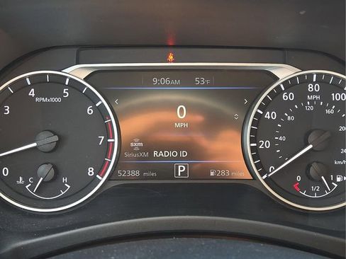 Used 2024 Nissan Sentra SV image 30