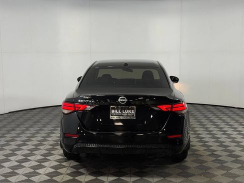 Used 2025 Nissan Sentra SV w/ Trunk Package FWD image 9