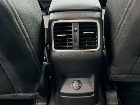 Used 2020 Kia Sportage LX image 24