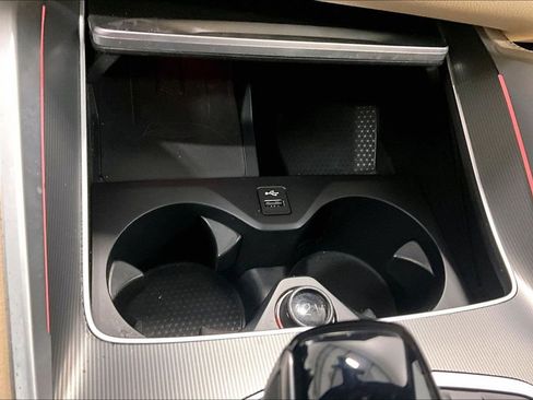 Used 2022 BMW X6 xDrive40i image 24