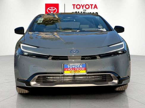 New 2026 Toyota Prius XLE image 8