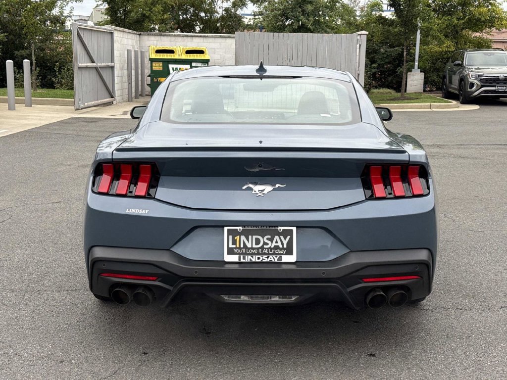 Used 2024 Ford Mustang Premium RWD image 4