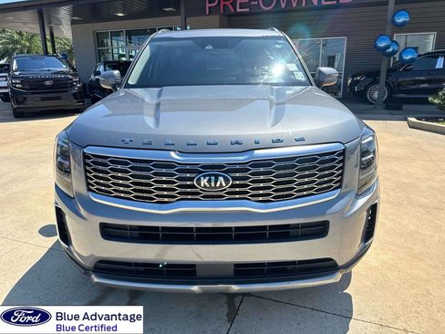 Used 2021 Kia Telluride EX w/ EX Premium Package FWD image 2