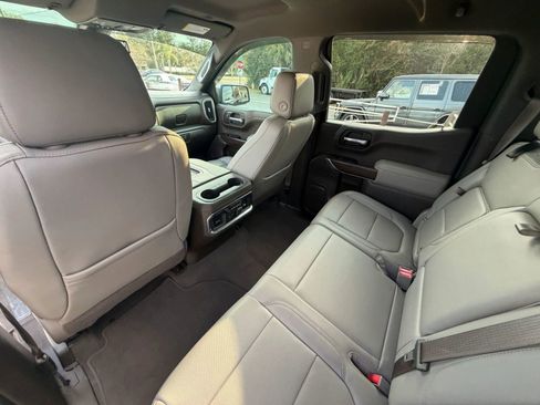 Used 2019 GMC Sierra 1500 SLT w/ SLT Premium Plus Package AWD/4WD image 12