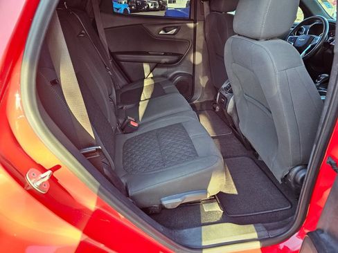 Used 2020 Chevrolet Blazer LT FWD image 16