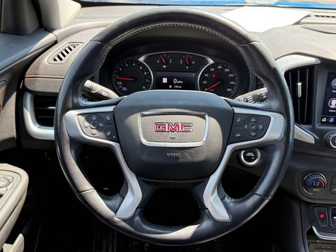Used 2021 GMC Terrain SLT w/ Infotainment Package II AWD/4WD image 9