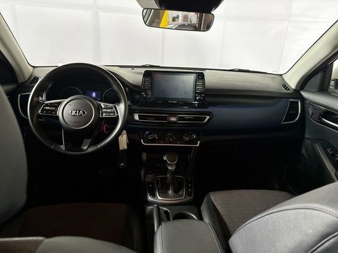 Used 2021 Kia Seltos S AWD/4WD image 12