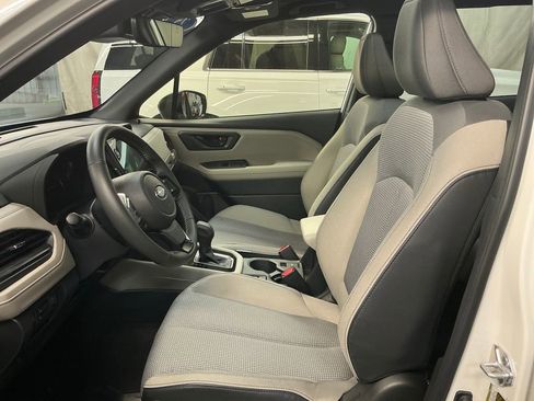 Certified 2025 Subaru Forester Premium w/ Convenience Package #1 AWD/4WD image 15