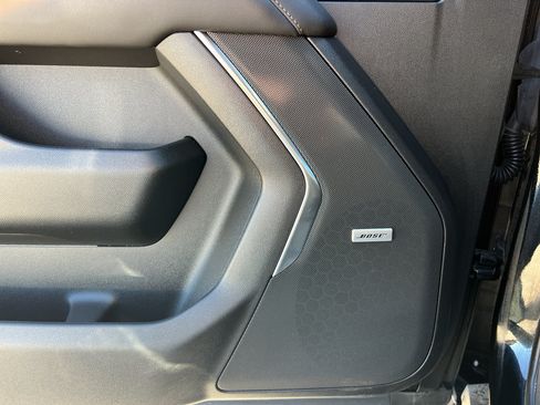 Used 2023 Chevrolet Tahoe High Country AWD/4WD image 20