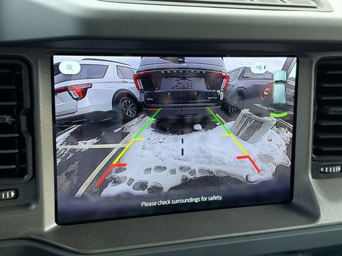 New 2025 Ford Bronco Badlands image 30