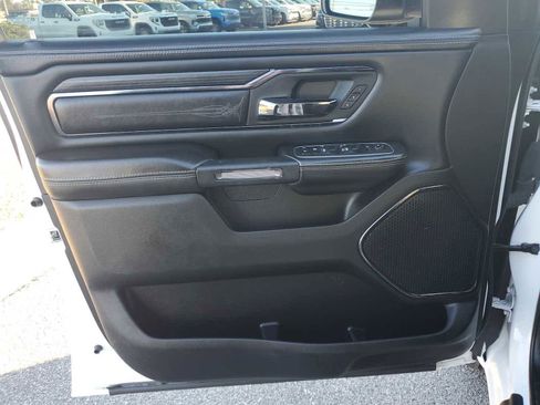 Used 2023 RAM 1500 Limited w/ Body Color Bumper Group image 15