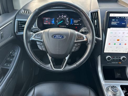 Used 2023 Ford Edge SEL image 14