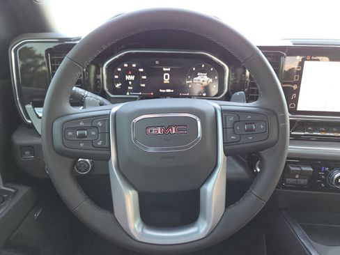 New 2026 GMC Sierra 1500 SLT w/ SLT Premium Plus Package AWD/4WD image 30
