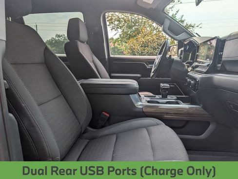 Used 2024 Chevrolet Silverado 1500 LT Trail Boss w/ Convenience Package II AWD/4WD image 28