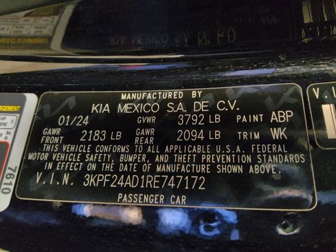 Used 2024 Kia Forte LXS FWD image 33