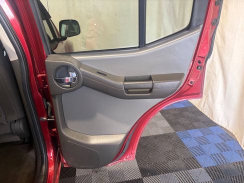 Used 2013 Nissan Xterra S w/ Value Package AWD/4WD image 11