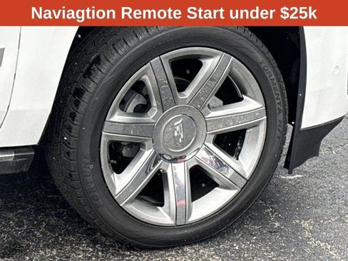 Certified 2018 Cadillac Escalade Premium Luxury RWD image 5