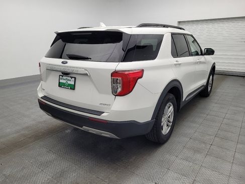 Used 2023 Ford Explorer XLT w/ Equipment Group 202A image 9