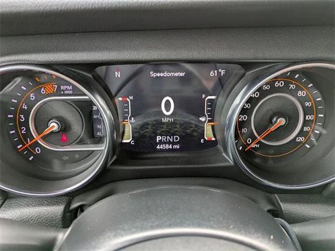 Certified 2022 Jeep Wrangler Unlimited Sahara image 30