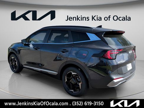 New 2026 Kia Sportage EX FWD image 8