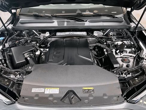 Certified 2025 Audi Q5 Premium Plus w/ Premium Plus AWD/4WD image 30