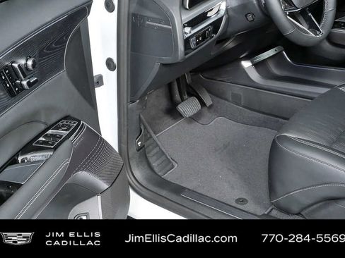 New 2026 Cadillac Lyriq Sport image 8