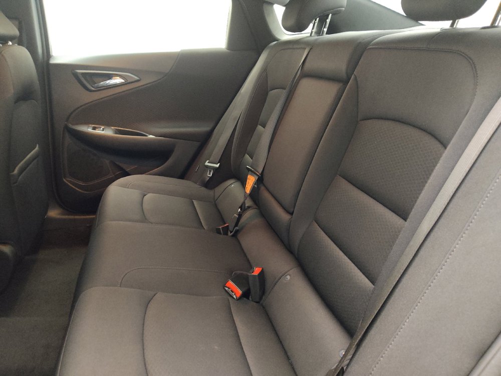 Used 2025 Chevrolet Malibu LT FWD image 18
