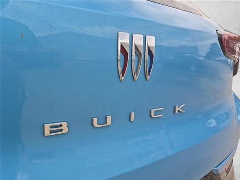 Used 2025 Buick Encore GX Sport Touring w/ Advanced Technology Package FWD image 28