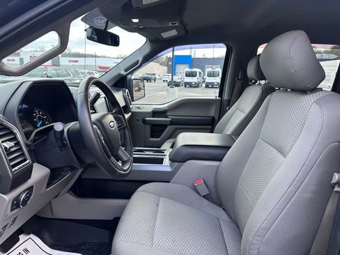 Used 2017 Ford F150 XLT w/ Equipment Group 302A Luxury image 13