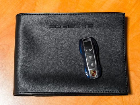 Used 2022 Porsche 911 GT3 image 57