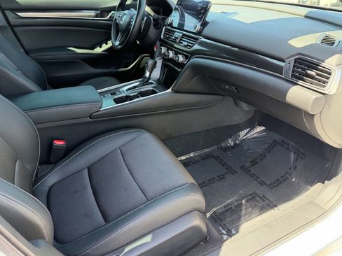 Used 2022 Honda Accord Sport image 15